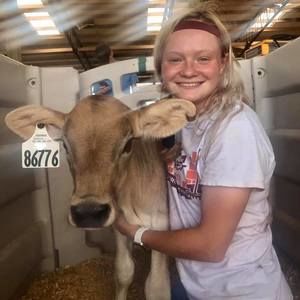 Meet your Posher, Holly